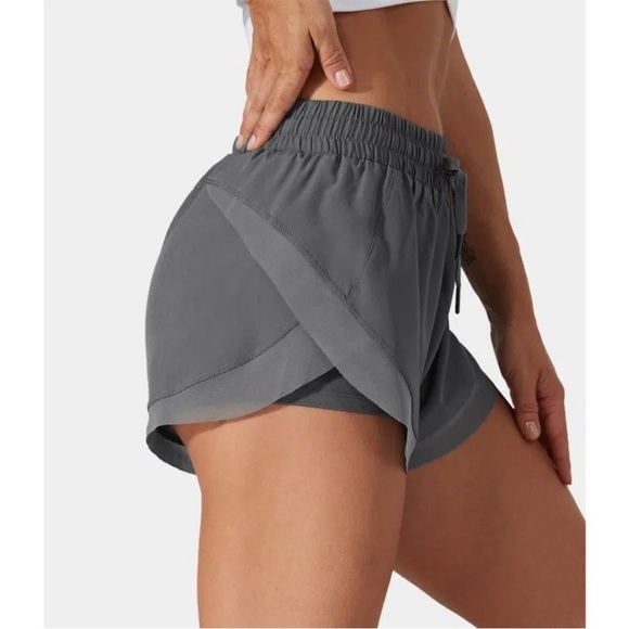 Halara NWT DrawstringFlowy Mesh 2-in-1 Shorts in Volcanic Ash XL fits like L - Picture 8 of 9